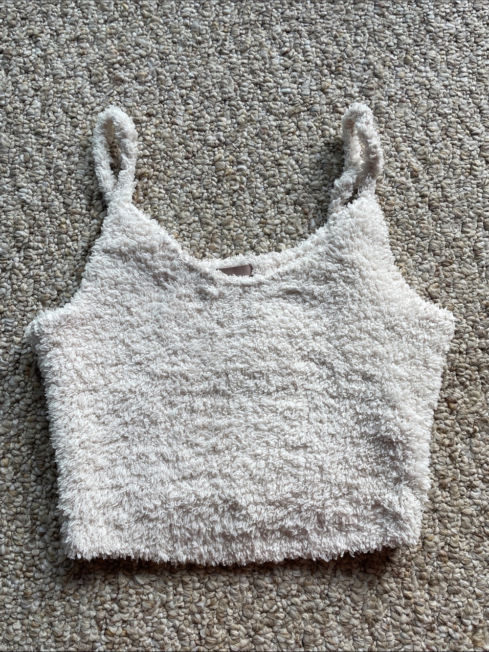 🔹New Listing🔹 H&M Cream Fuzzy Crop Top